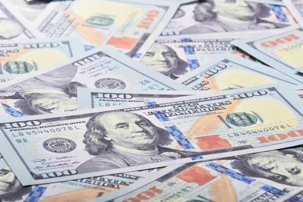 Investir en bourse sans courtier : est-ce possible ?